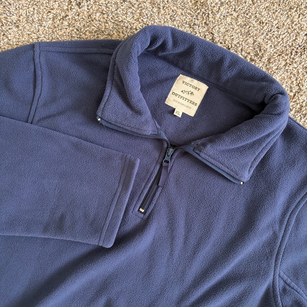 Victory Outfitters Men’s Navy Blue Fleece Quarter Zip Pullover L/XL‎ Outdoor